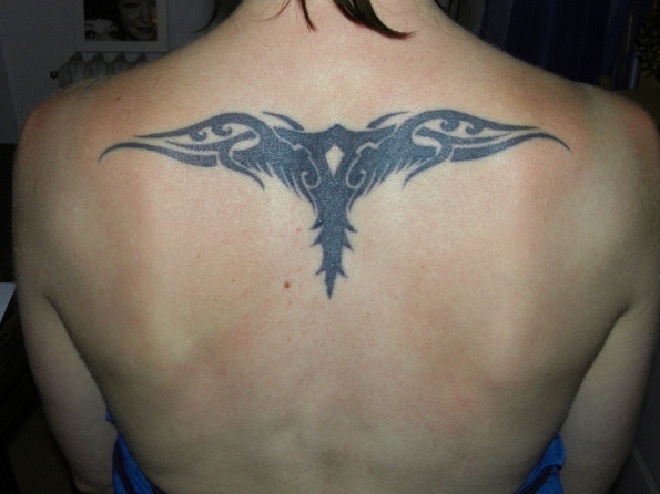 sushika: Tribal und Lilien